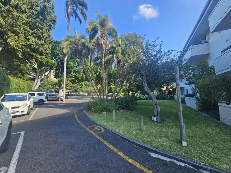 To Let 2 Bedroom Property for Rent in Rondebosch Western Cape